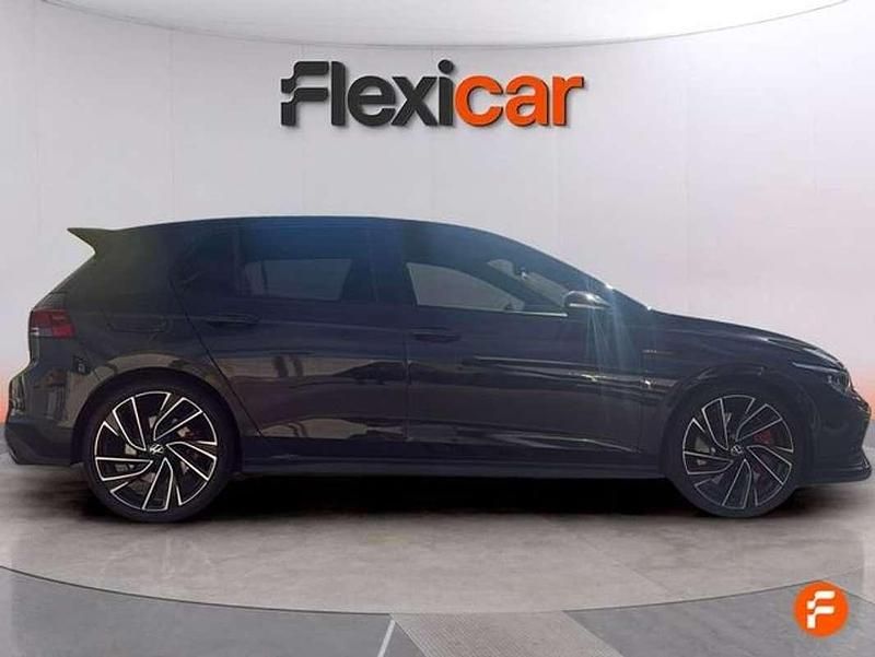 Usado VW Golf VII GTI 300 CV (220 kW) 2021 Gris Utilitario