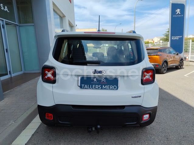 Usado Jeep Renegade Longitude 110 CV (80 kW) 2015 Blanco SUV