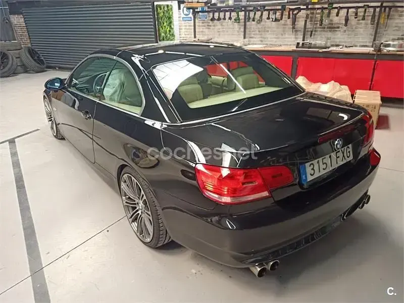 Usado BMW 320 Cabriolet 170 CV (125 kW) 2007 Negro Descapotable