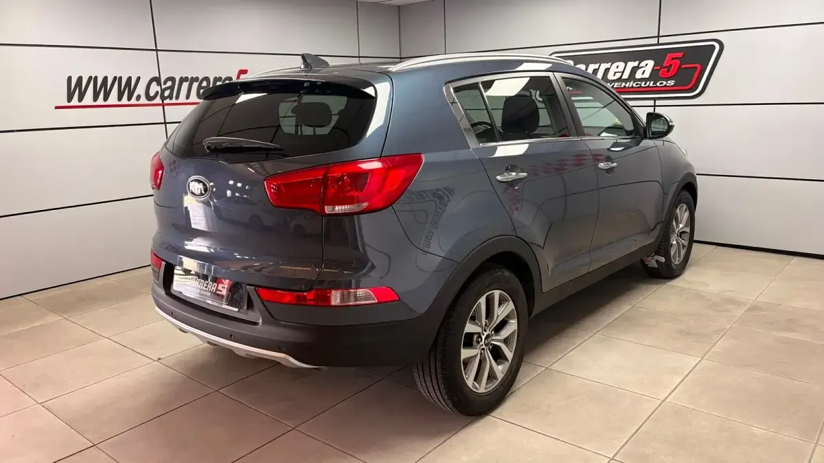 Usado Kia Sportage 115 CV (84 kW) 2015 Azul SUV