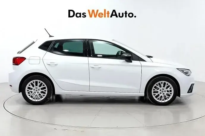 Usado Seat Ibiza FR 115 CV (84 kW) 2025 Utilitario