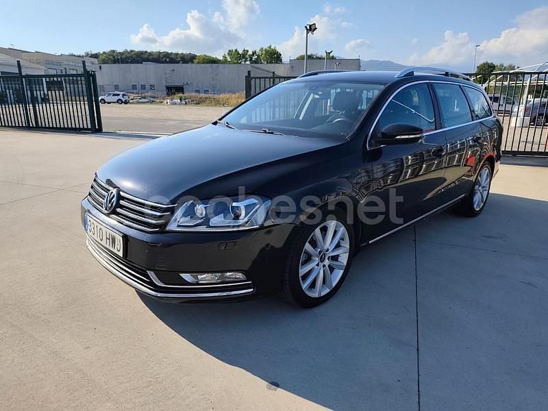 Negro Usado 2014 VW Passat Exclusive Familiar | 9990 € (Precio justo) - Imagen 1/4