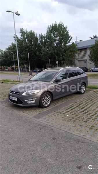 Gris / plata Usado 2011 Ford Mondeo Titanium Familiar | 5700 € (Precio justo) - Imagen 1/4