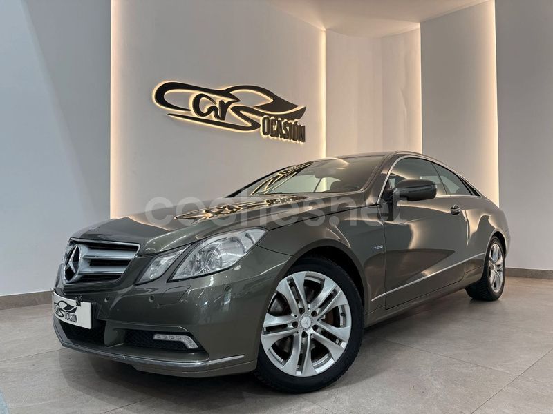 Beige Usado 2009 Mercedes E350 Coupe | 12.500 € - Imagen 1/4
