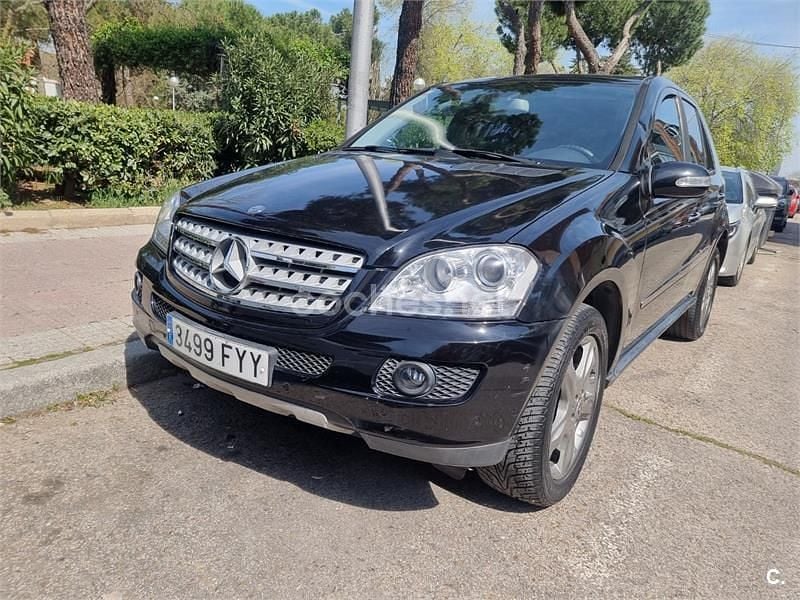 Usado Mercedes ML280 AMG Edition 1 190 CV (139 kW) 2007 Negro SUV
