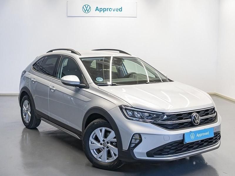 Gris plata Usado 2024 VW Taigo Life SUV | 19.500 € (Precio justo) - Imagen 1/4