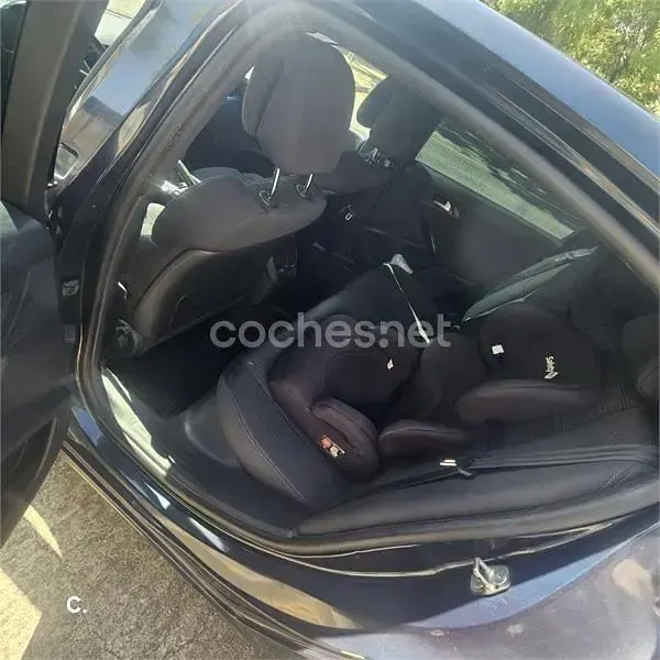 Usado Peugeot 508 Active 165 CV (121 kW) 2017 Azul Berlina