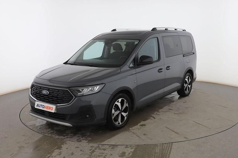 Gris Usado 2022 Ford Grand Tourneo Connect Active Monovolumen | 27.399 € (Precio justo) - Imagen 1/3