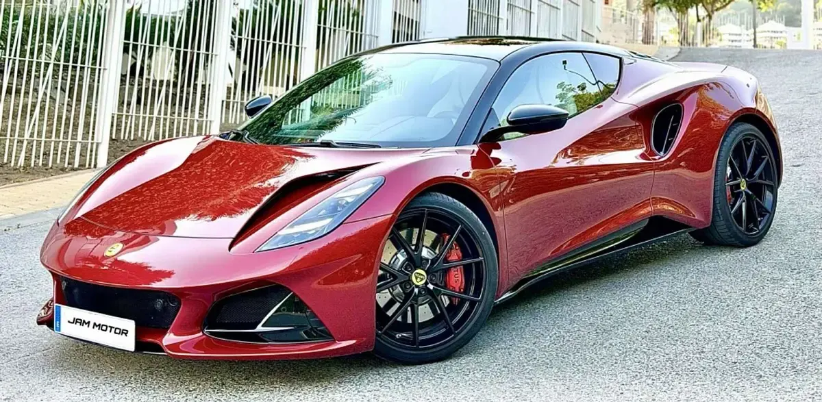Usado Lotus Emira 405 CV (297 kW) 2023 Rojo Coupe