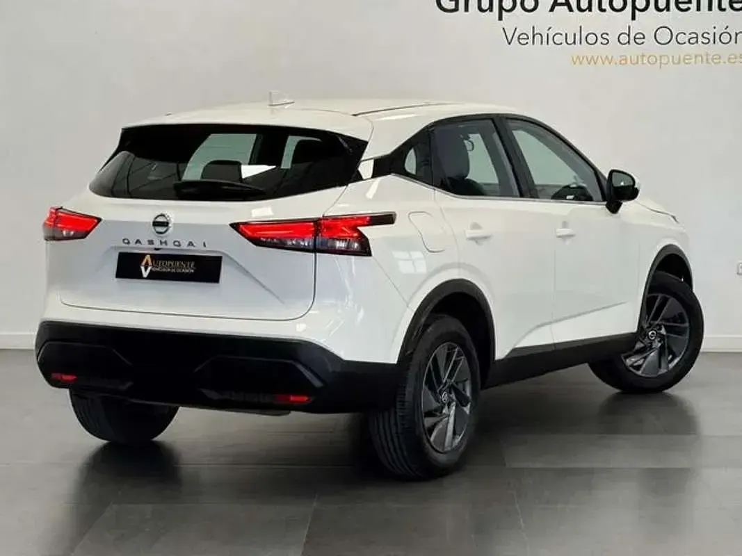 Usado Nissan Qashqai Acenta 150 CV (110 kW) 2022 Blanco SUV