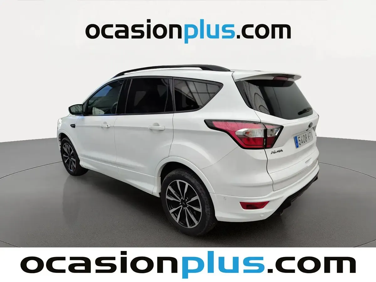 Usado Ford Kuga ST-Line 150 CV (110 kW) 2019 Blanco SUV