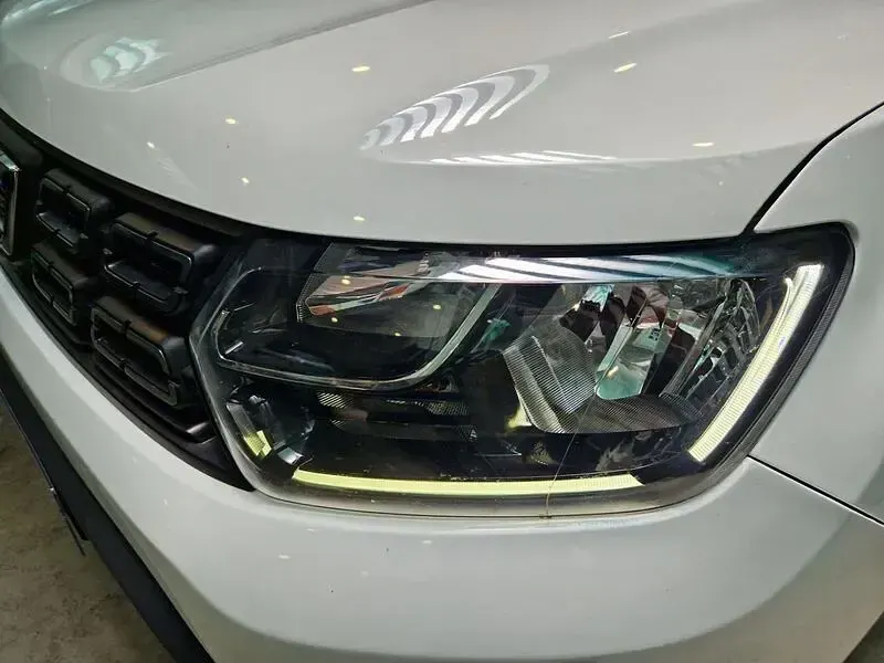 Usado Dacia Duster Comfort 102 CV (75 kW) 2019 Blanco SUV