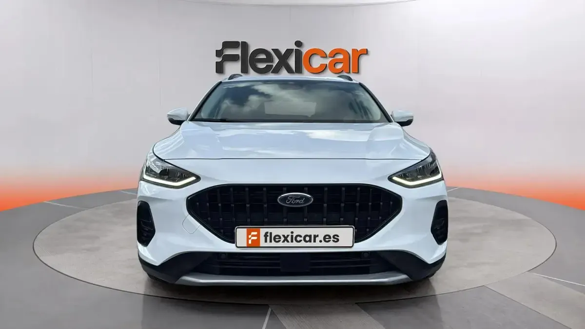 Usado Ford Focus Active 155 CV (114 kW) 2022 Blanco Berlina