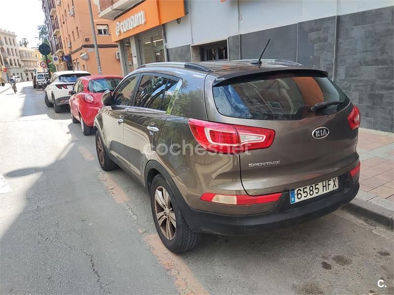 Usado Kia Sportage 115 CV (84 kW) 2011 Marrón SUV