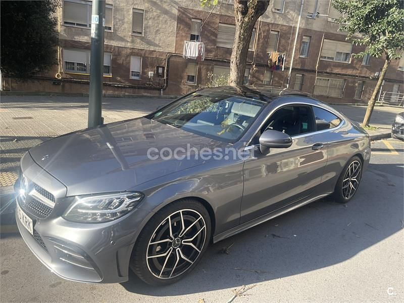 Usado Mercedes C220 194 CV (142 kW) 2018 Gris / plata Coupe