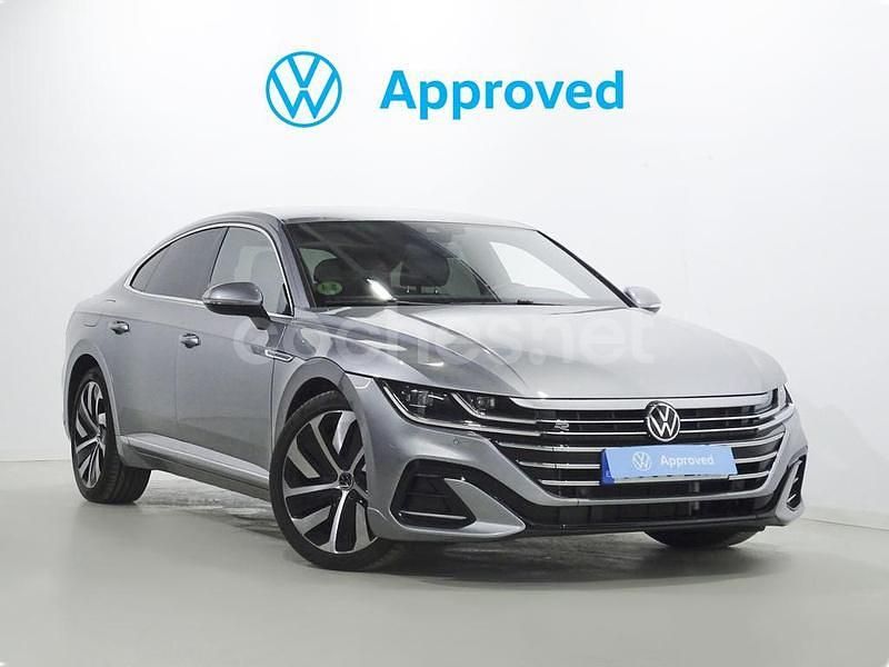 Plateado Usado 2021 VW Arteon R-line Coupe | 31.700 € (Precio justo) - Imagen 1/4