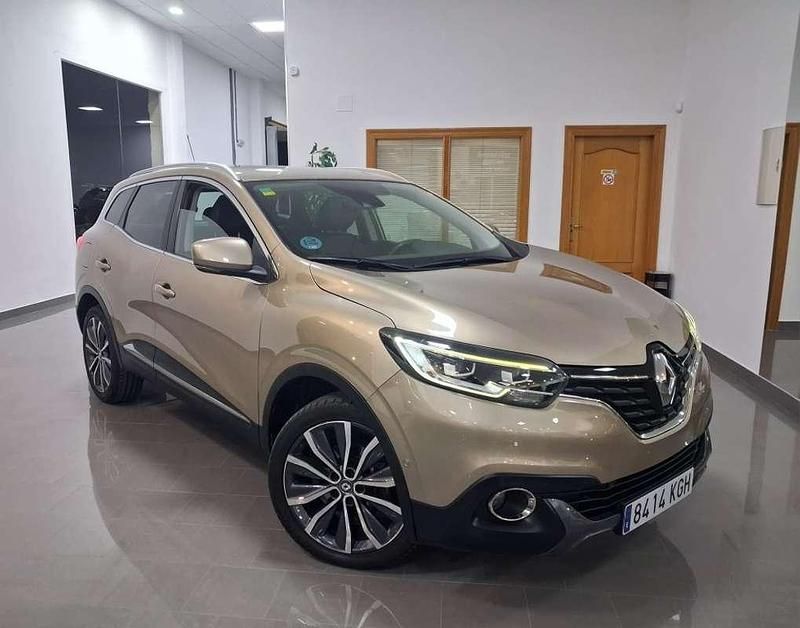 Beige Usado 2018 Renault Kadjar Zen SUV | 15.500 € (Precio justo) - Imagen 1/4
