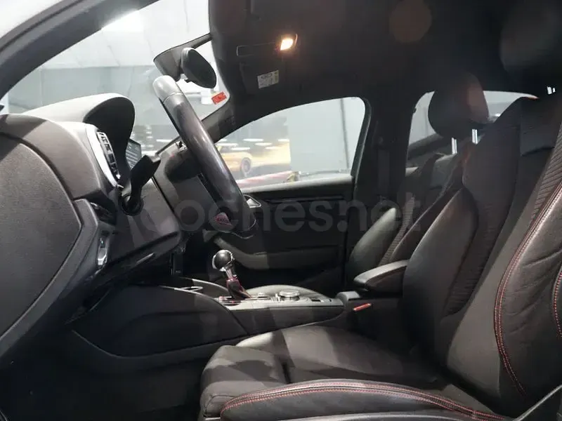 Usado Audi A3 300 CV (220 kW) 2014 Blanco Berlina