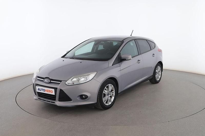 Gris Usado 2014 Ford Focus Utilitario | 8799 € (Precio justo) - Imagen 1/3