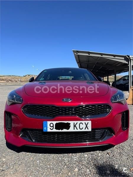 Rojo Usado 2018 Kia Stinger Utilitario | 30.950 € - Imagen 1/4