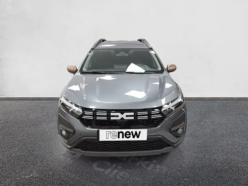 Usado Dacia Jogger Extreme 110 CV (80 kW) 2024 Gris Monovolumen
