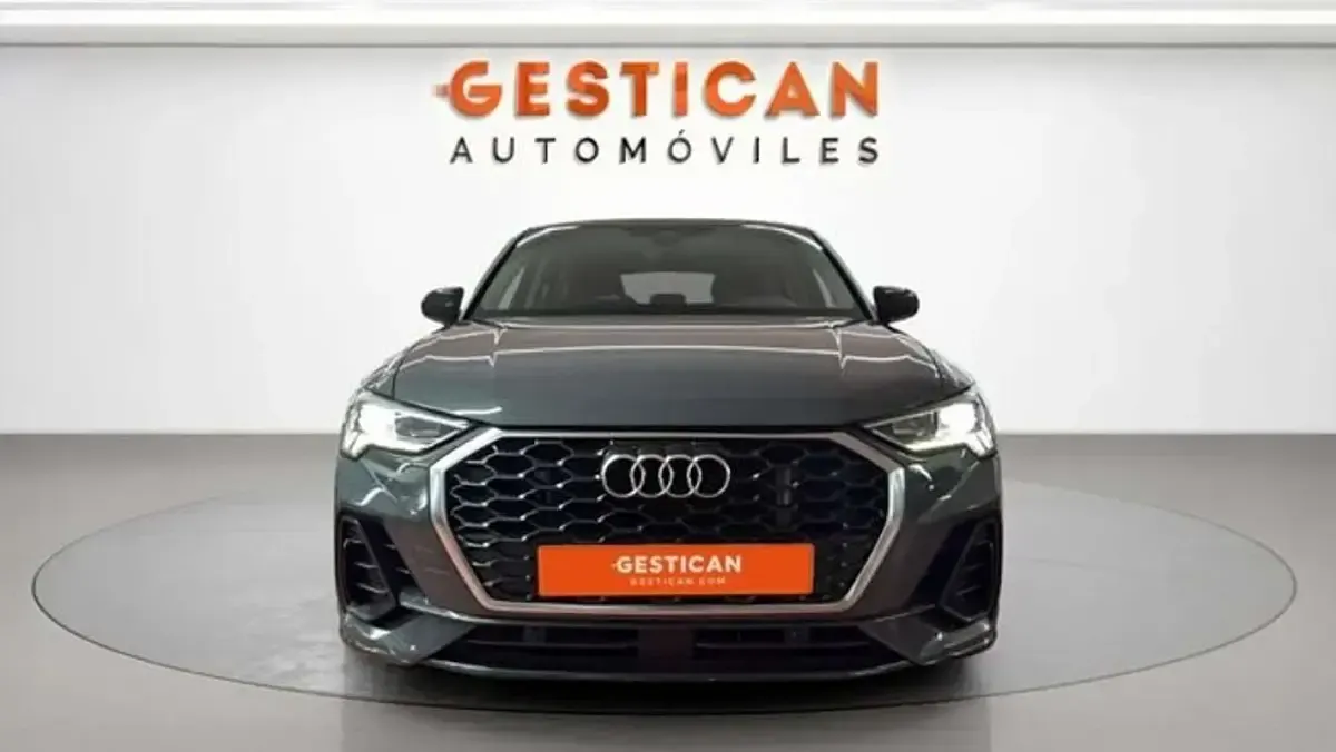 Usado Audi Q3 Advanced 245 CV (180 kW) 2022 Gris SUV