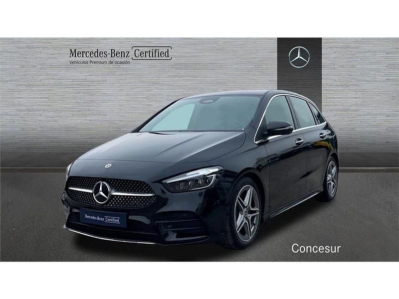 Negro Usado 2024 Mercedes B180 Monovolumen | 34.900 € - Imagen 1/4