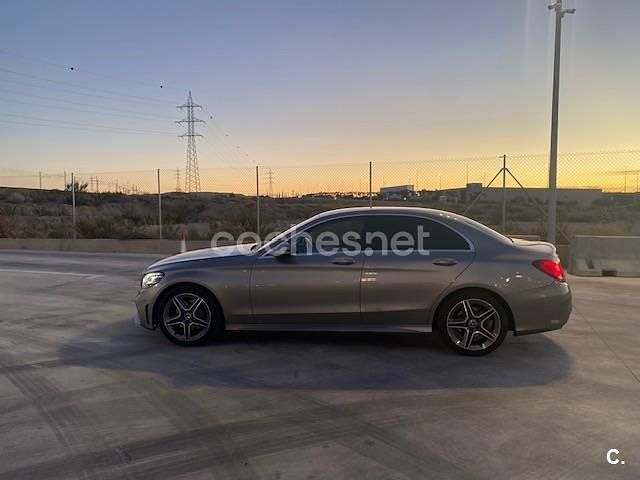 Usado Mercedes C200 160 CV (117 kW) 2020 Beige Berlina