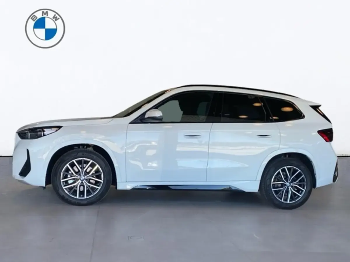 Nuevo BMW iX1 Shadowline 150 kW (204 CV) 2026 Blanco SUV