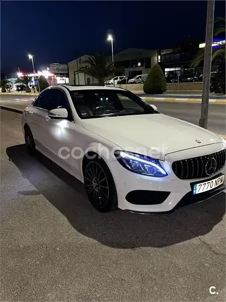 Usado Mercedes C220 170 CV (125 kW) 2015 Blanco Berlina