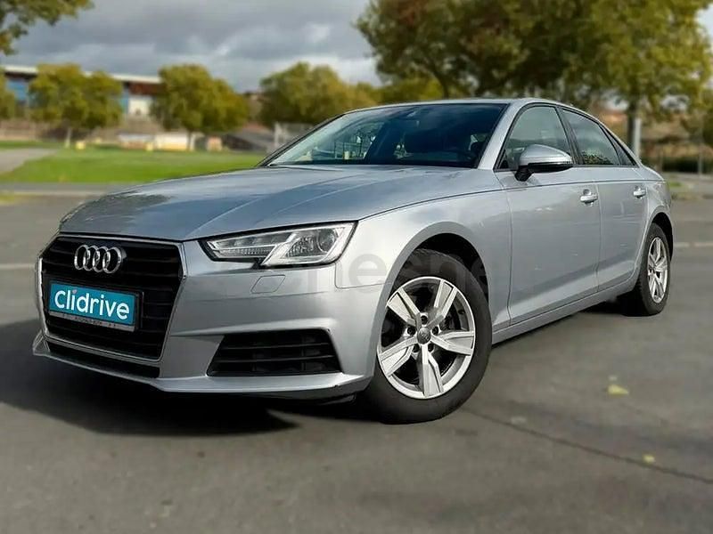 Usado Audi A4 Advanced 150 CV (110 kW) 2017 Gris / plata Berlina