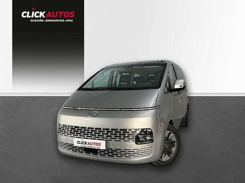 Plateado Usado 2023 Hyundai Staria Van | 37.700 € (Buen precio) - Imagen 1/4