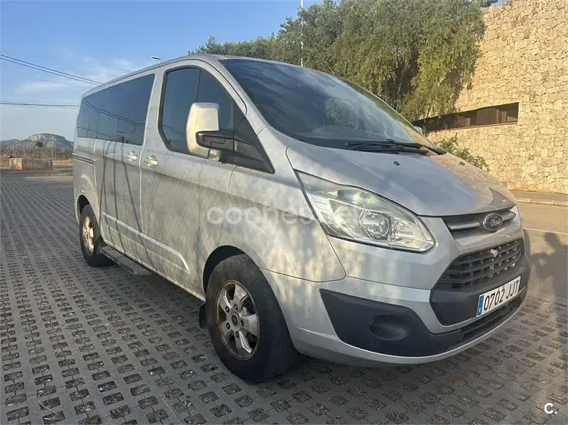Usado Ford 300 Titanium 155 CV (114 kW) 2015 Gris / plata Monovolumen