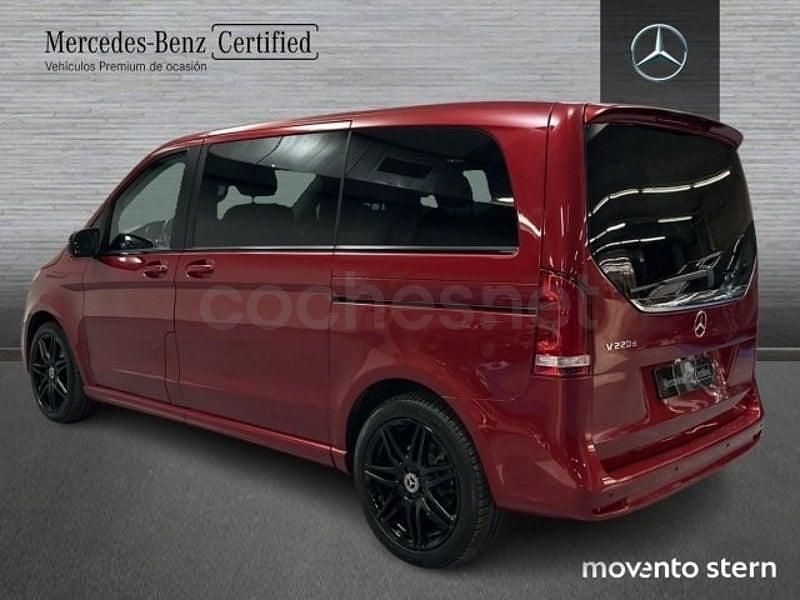 Usado Mercedes V220 163 CV (119 kW) 2022 Rojo Monovolumen