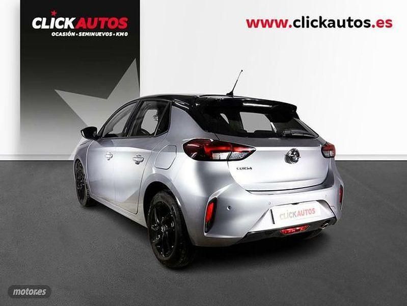 Usado Opel Corsa GS Line 100 CV (73 kW) 2021 Gris / plata Berlina