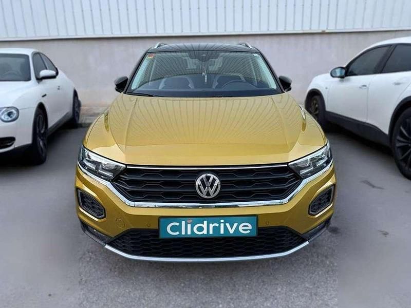 Usado VW T-Roc Sportline 190 CV (139 kW) 2018 Amarillo SUV