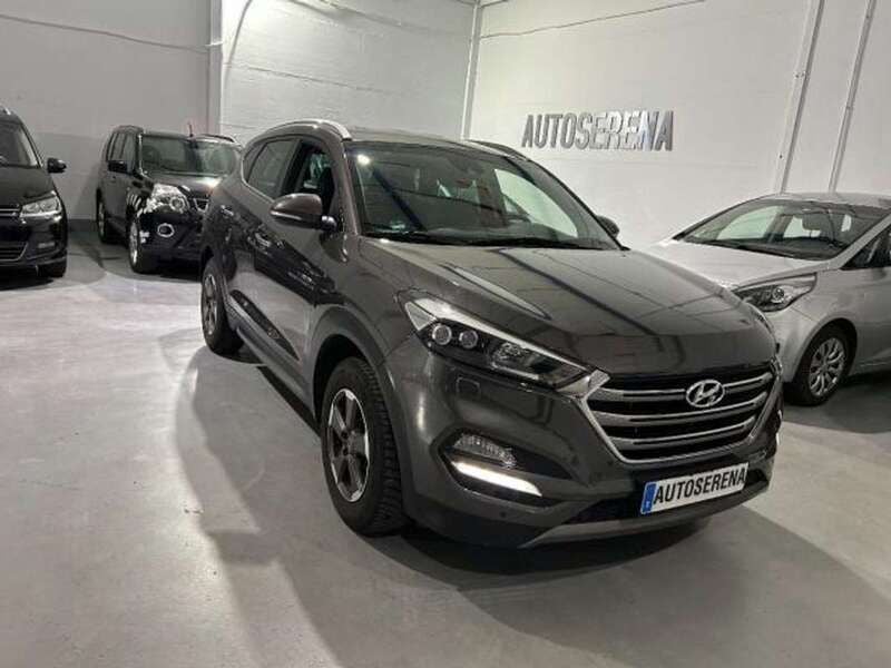 Gris Usado 2016 Hyundai Tucson Premium SUV | 15.990 € (Caro) - Imagen 1/4