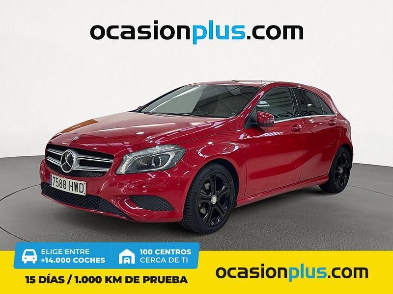 Rojo Usado 2014 Mercedes A180 Urban Utilitario | 15.590 € (Precio justo) - Imagen 1/4
