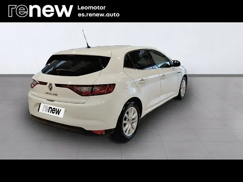 Usado Renault Mégane Intens 100 CV (73 kW) 2017 Blanco Berlina