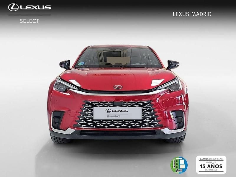 Usado Lexus LBX 136 CV (100 kW) 2025 Rojo SUV