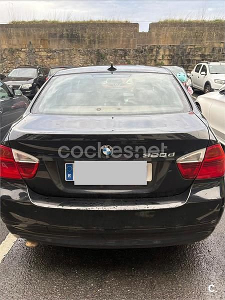 Usado BMW 320 163 CV (119 kW) 2007 Negro Berlina