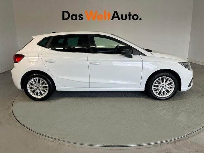 Usado Seat Ibiza XCELLENCE 115 CV (84 kW) 2025 Blanco Utilitario