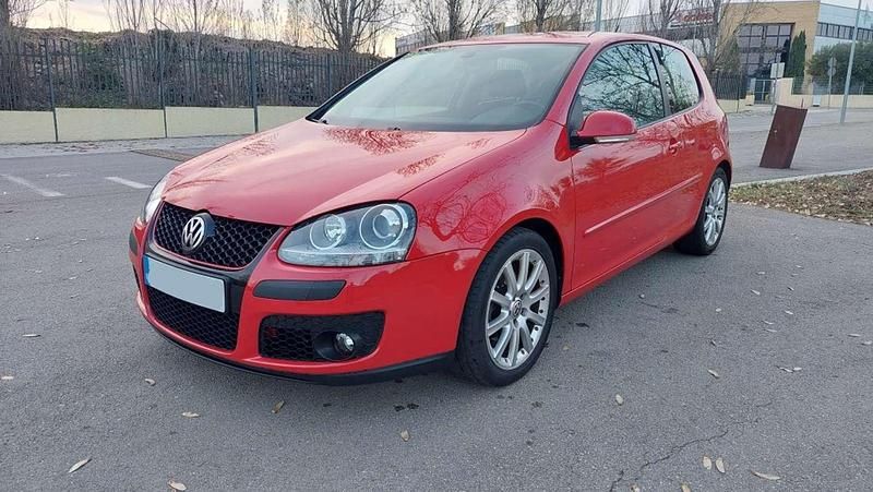 Usado VW Golf IV Sportline 140 CV (102 kW) 2005 Rojo Utilitario