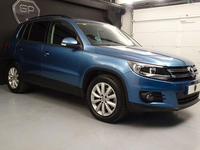Usado VW Tiguan Advance 115 CV (84 kW) 2016 Azul SUV