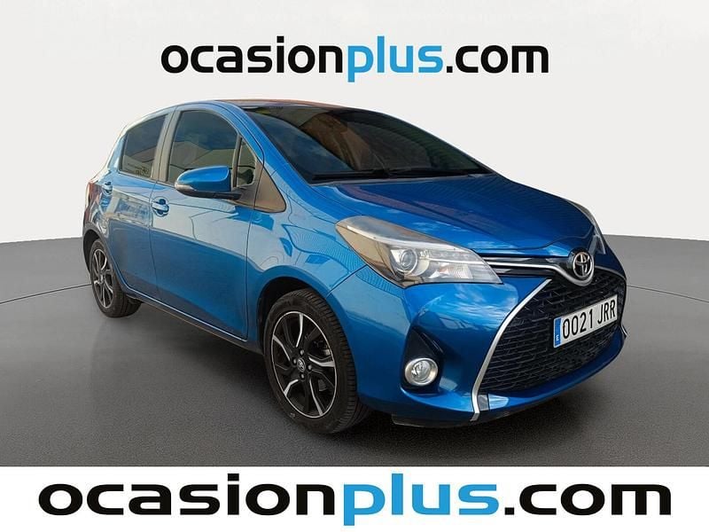 Usado Toyota Yaris Active 99 CV (72 kW) 2016 Azul Utilitario