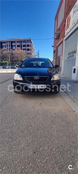 Usado Toyota Corolla Sol 110 CV (80 kW) 2003 Negro Berlina