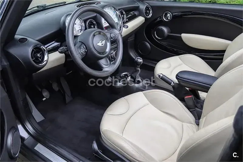 Usado Mini Cooper Cabriolet 122 CV (89 kW) 2013 Negro Descapotable