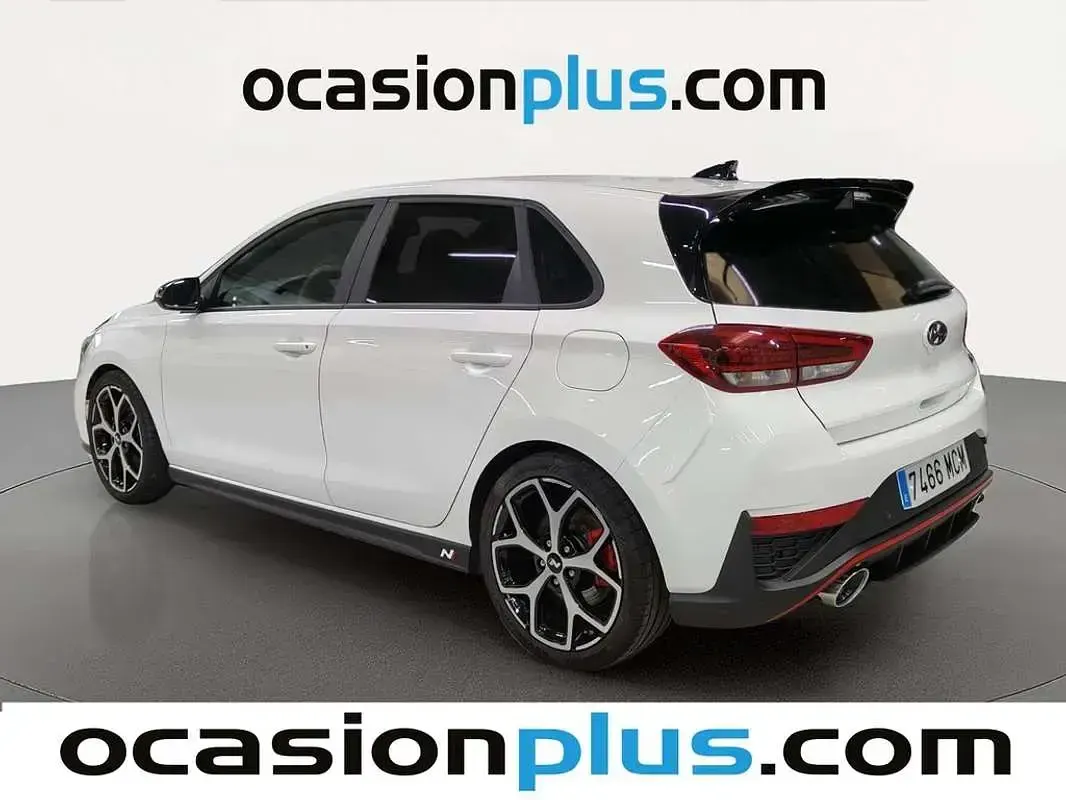 Usado Hyundai i30 250 CV (183 kW) 2022 Blanco Utilitario