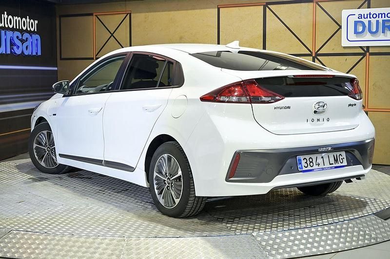 Usado Hyundai Ioniq 141 CV (103 kW) 2021 Blanco Utilitario
