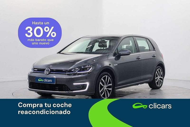 Usado VW e-Golf 100 kW (136 CV) 2020 Gris Utilitario